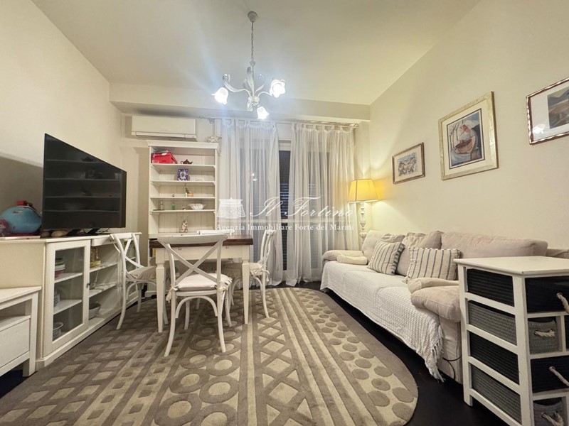 Quadrilocale in Vendita a Forte dei Marmi, 1'300'000&euro;, 70 m², arredato