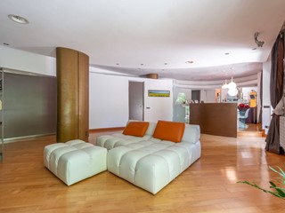 Appartamento in Vendita a Roma, 2'200'000&euro;, 237 m²
