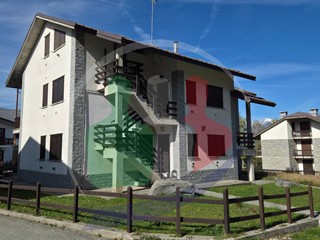 Trilocale in Vendita a Bagnolo Piemonte, 58'000&euro;, 98 m²