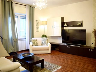 Quadrilocale in Vendita a Napoli, 250'000&euro;, 136 m²