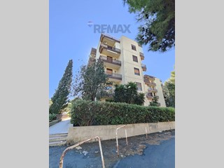 Trilocale in Vendita a Catania, 145'000&euro;, 90 m²