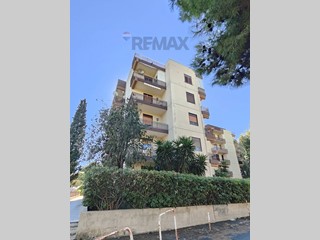 Trilocale in Vendita a Catania, 145'000&euro;, 90 m²