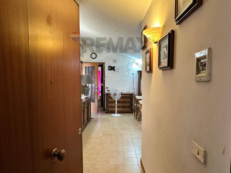Attico in Vendita a Mascalucia, 75'000&euro;, 94 m²