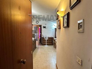Attico in Vendita a Mascalucia, 75'000&euro;, 94 m²