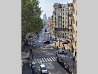 Bilocale in Vendita a Milano, 394'000&euro;, 82 m², arredato
