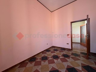 Quadrilocale in Vendita a Arezzo, 145'000&euro;, 96 m²
