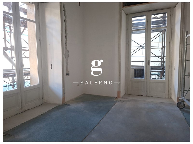 Appartamento in Vendita a Salerno, 264 m²