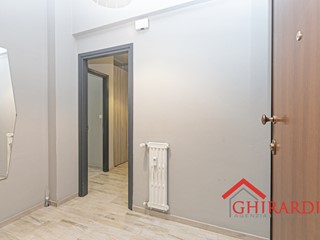 Quadrilocale in Affitto a Genova, zona Sestri Ponente, 1'100&euro;, 70 m², arredato