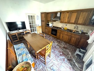 Appartamento in Vendita a Prato, 248'000&euro;, 120 m², con Box