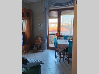 Trilocale in Vendita a Torino, 159'000&euro;, 85 m²