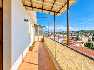 Trilocale in Vendita a Catanzaro, zona Fortuna, 75'000&euro;, 87 m²