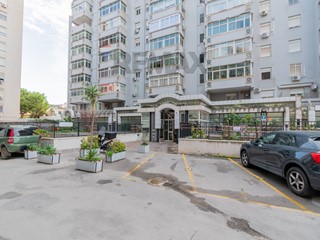 Quadrilocale in Vendita a Palermo, 235'000&euro;, 109 m²