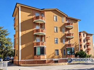 Quadrilocale in Vendita a Brescia, 189'000&euro;, 120 m²
