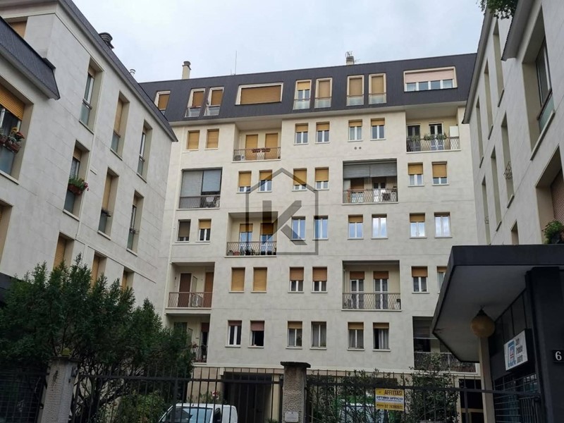 Quadrilocale in Affitto a Milano, 2'150&euro;, 160 m²