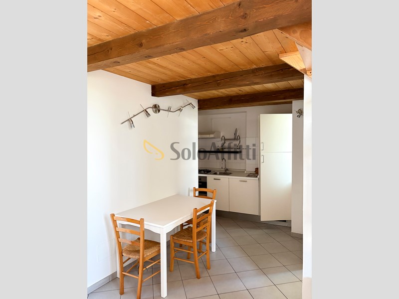 Monolocale in Affitto a Faenza, zona Centro Storico, 550&euro;, 38 m², arredato