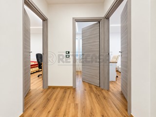 Appartamento in Affitto a Padova, 1'750&euro;, 92 m², arredato