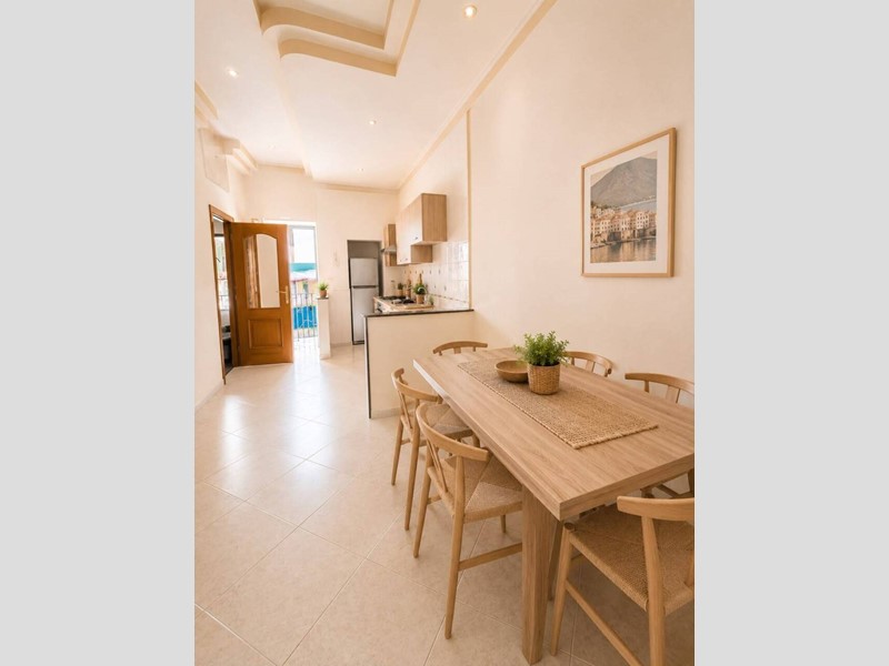 Bilocale in Vendita a Napoli, 120'000&euro;, 45 m²