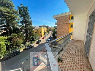 Appartamento in Affitto a Benevento, 650&euro;, 120 m²