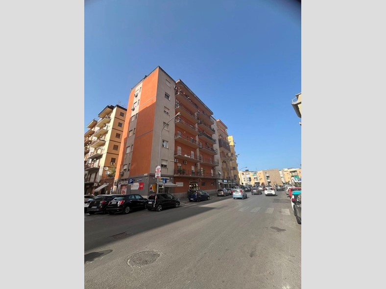 Quadrilocale in Vendita a Palermo, 248'000&euro;, 135 m²