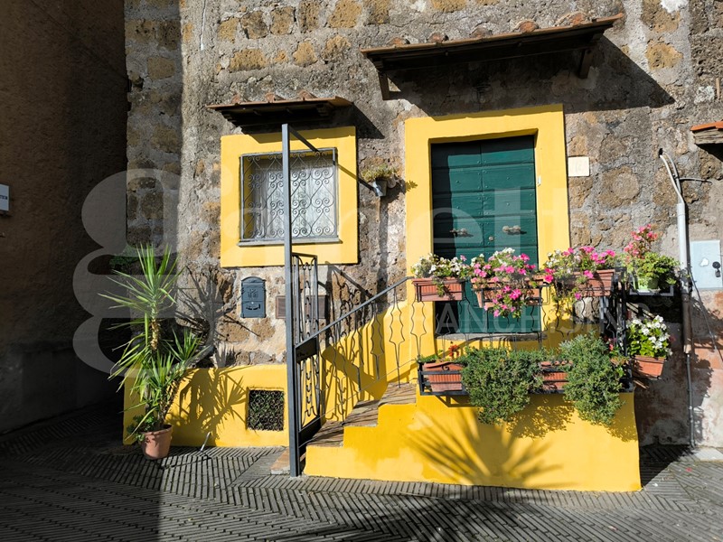 Monolocale in Affitto a Corchiano, 270&euro;, 35 m², arredato