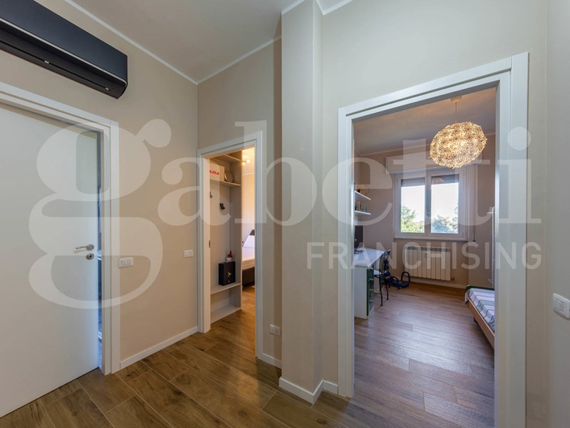 Trilocale in Affitto a Cavenago di Brianza, 1'000&euro;, 100 m², arredato, con Box