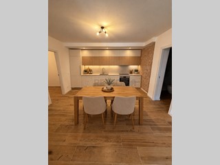 Appartamento in Affitto a Vicenza, 1'100&euro;, 130 m², arredato