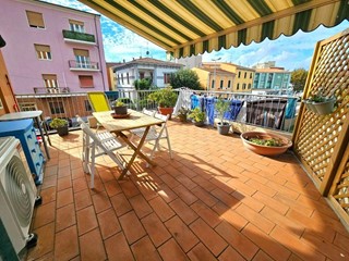 Quadrilocale in Vendita a Piombino, 185'000&euro;, 80 m², arredato