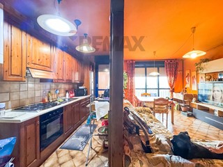 Trilocale in Vendita a Vercelli, 68'700&euro;, 84 m²