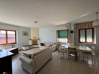 Quadrilocale in Vendita a Fermo, 85'000&euro;, 94 m²