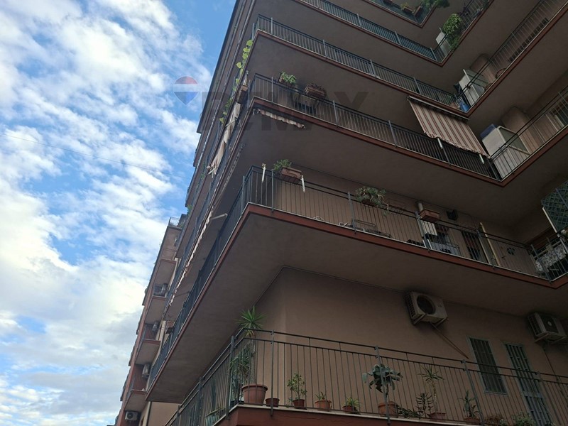 Quadrilocale in Vendita a Catania, 145'000&euro;, 123 m²