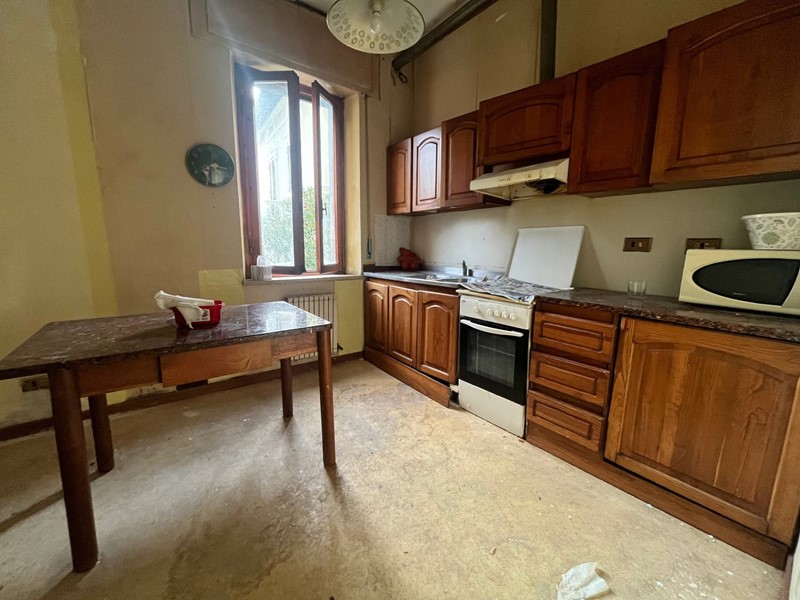 Quadrilocale in Affitto a Lucca, 800&euro;, 80 m²