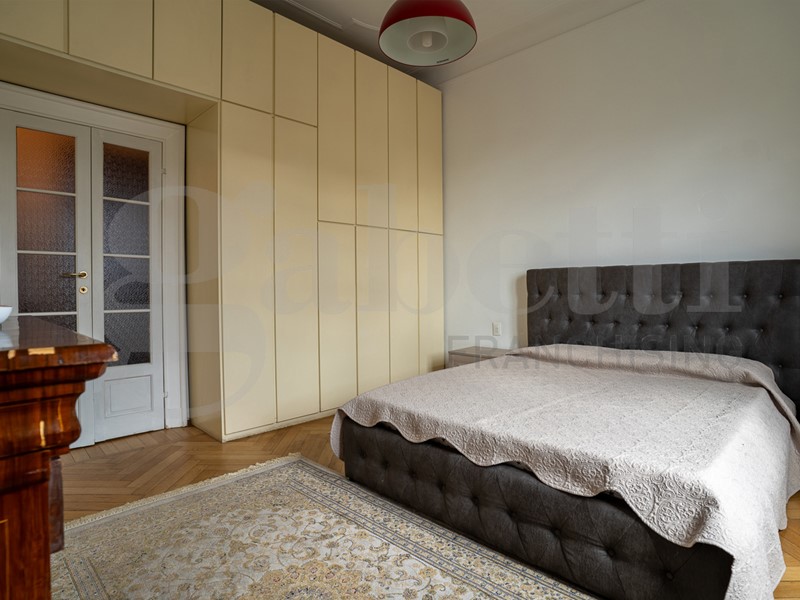 Bilocale in Affitto a Milano, 1'200&euro;, 61 m², arredato