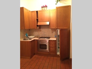Monolocale in Affitto a Livorno, zona Venezia, 600&euro;, 35 m², arredato