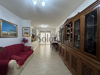 Quadrilocale in Affitto a Latina, 700&euro;, 85 m², arredato