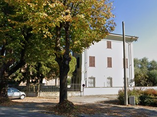 Appartamento in Affitto a Lucca, zona Arancio, 1'500&euro;, 100 m², arredato, con Box