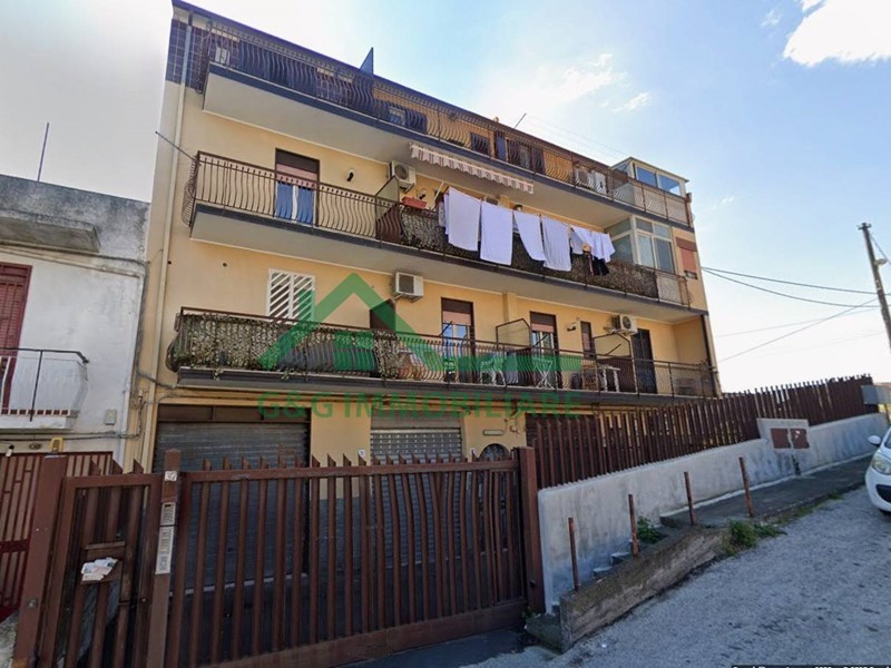 Bilocale in Vendita a Catania, 90'000&euro;, 60 m²