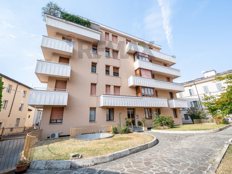 Quadrilocale in Vendita a Parma, 445'000&euro;, 173 m²