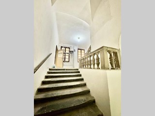 Trilocale in Vendita a Genova, 110'000&euro;, 70 m²