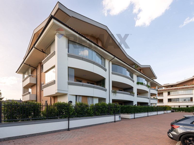 Monolocale in Vendita a Roma, 239'000&euro;, 60 m²