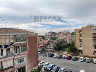 Quadrilocale in Vendita a Catania, 109'000&euro;, 81 m²