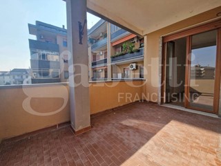 Trilocale in Vendita a Piacenza, 239'000&euro;, 106 m², con Box