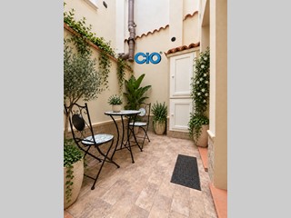 Trilocale in Affitto a Bologna, 1'250&euro;, 60 m², arredato