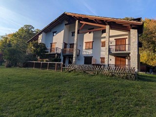 Trilocale in Vendita a Groscavallo, 29'000&euro;, 120 m², arredato, con Box
