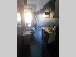 Appartamento in Vendita a Roma, 450'000&euro;, 160 m²