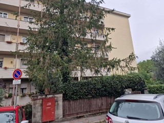 Appartamento in Vendita a Firenze, 152'250&euro;, 92 m²