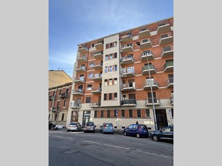 Bilocale in Affitto a Torino, 413&euro;, 64 m²