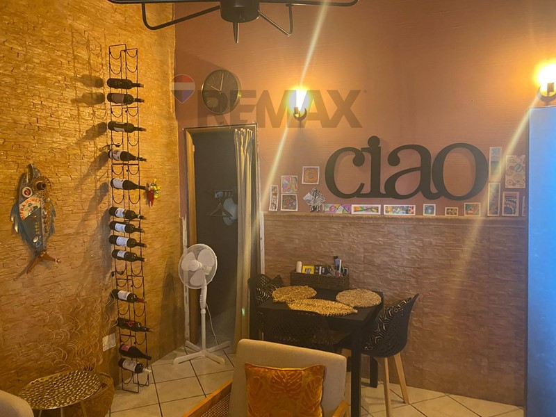 Bilocale in Vendita a Napoli, 70'000&euro;, 50 m²