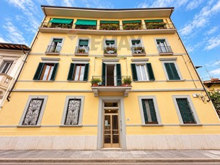 Appartamento in Vendita a Firenze, 200'000&euro;, 110 m²