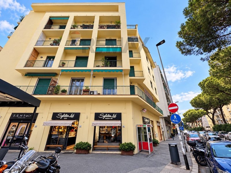 Appartamento in Vendita a Firenze, 230'000&euro;, 72 m²