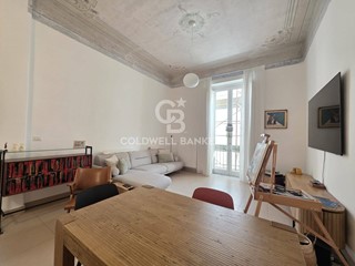 Quadrilocale in Affitto a Salerno, 1'150&euro;, 85 m²